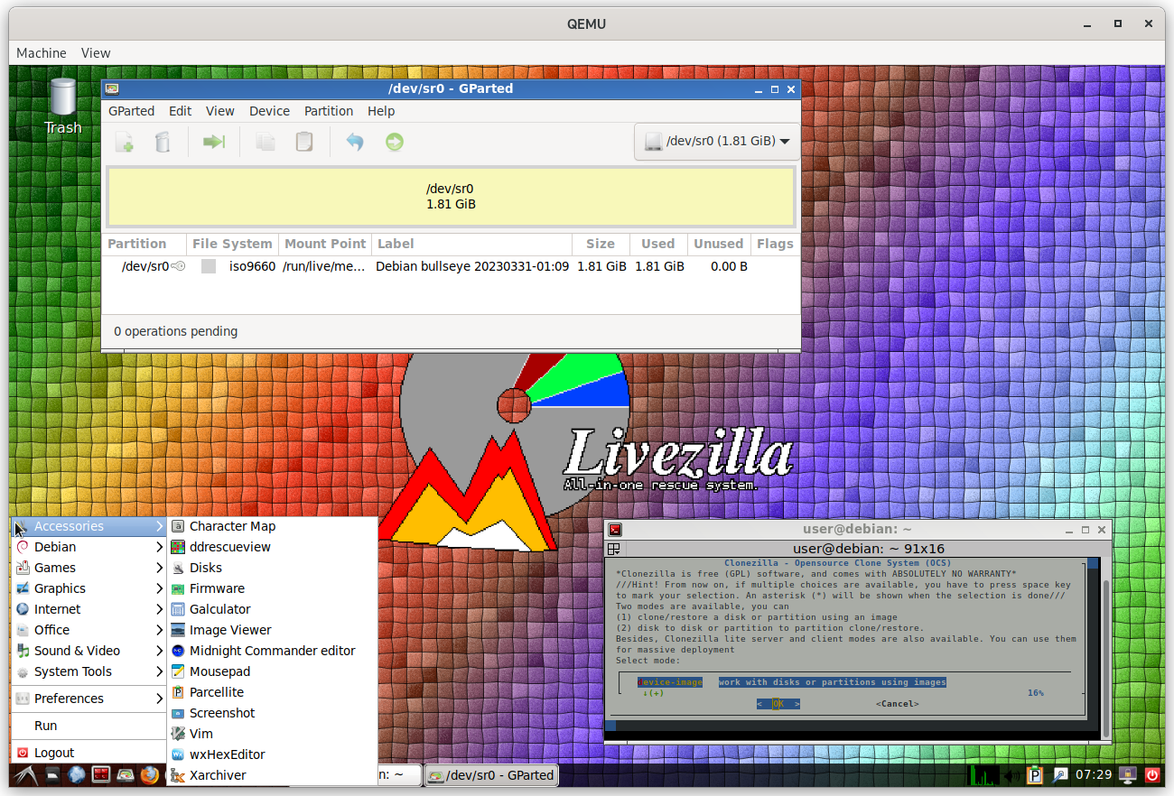 A screenshot of the Livezilla desktop, LXDE.